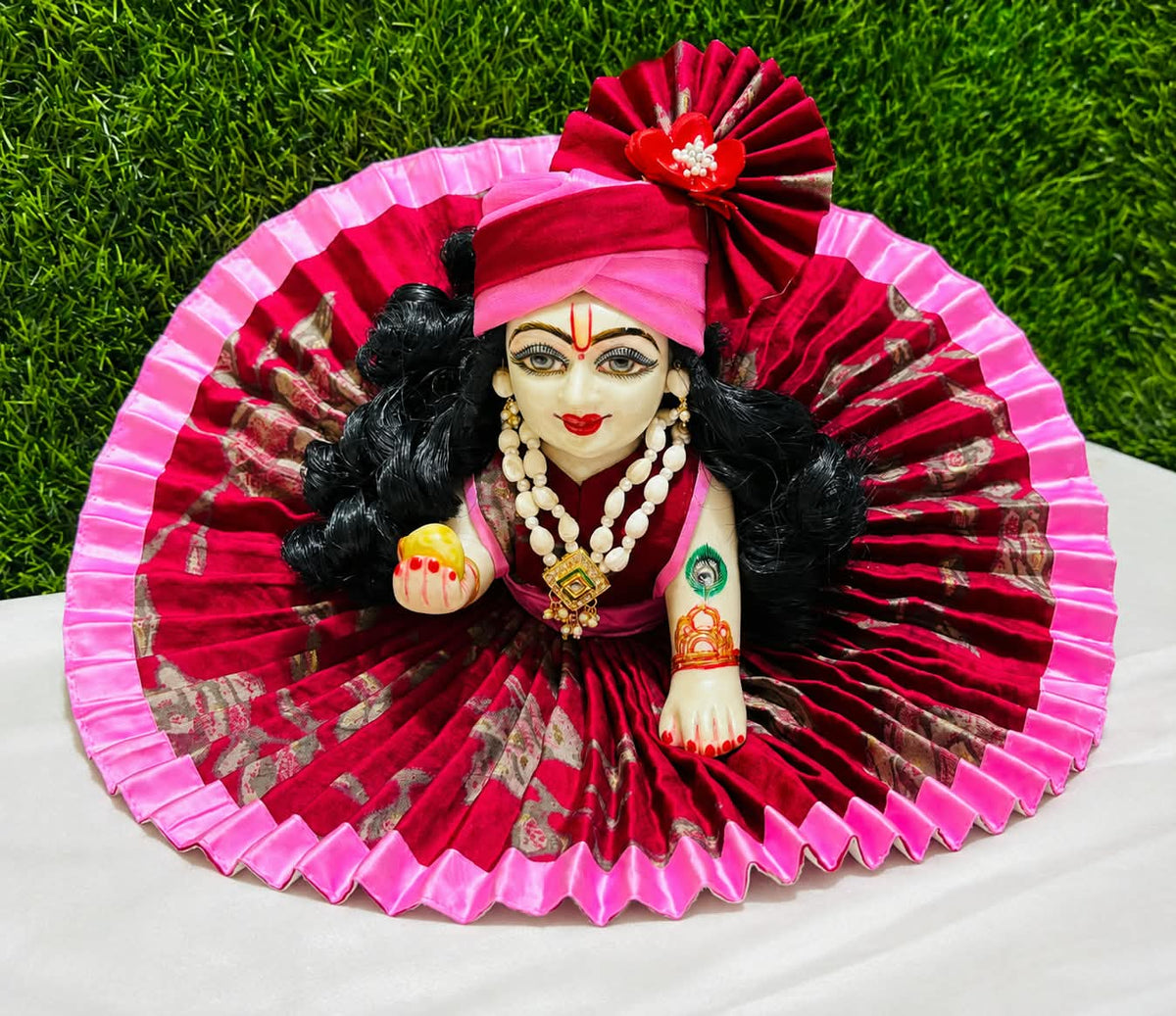 pink and red combo dress for ladu gopal with pagdi